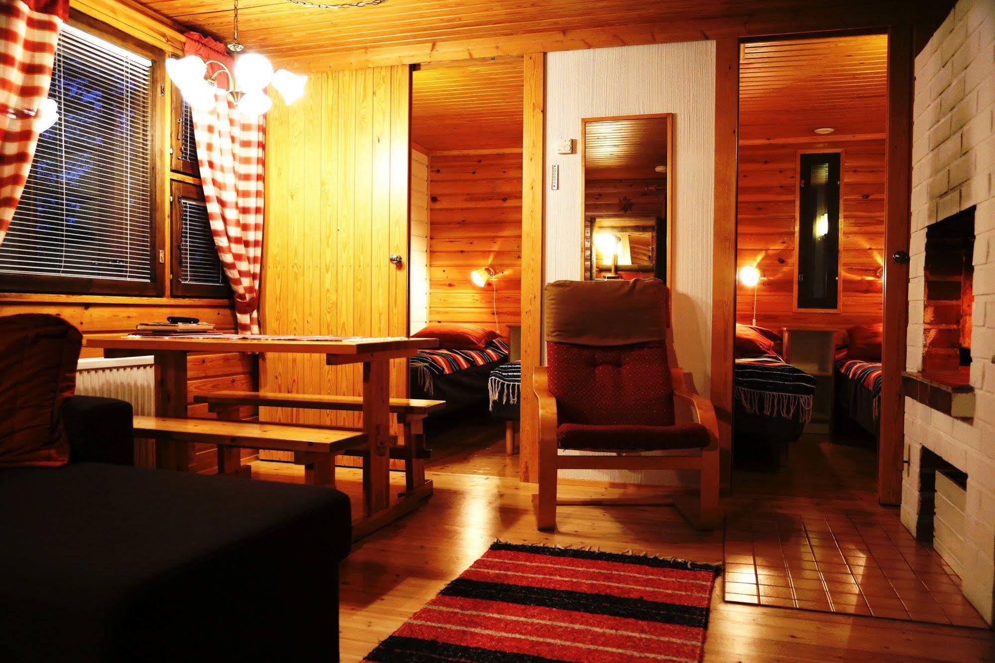 Seita Moekki, Aekaeslompolo Villa ภายนอก รูปภาพ