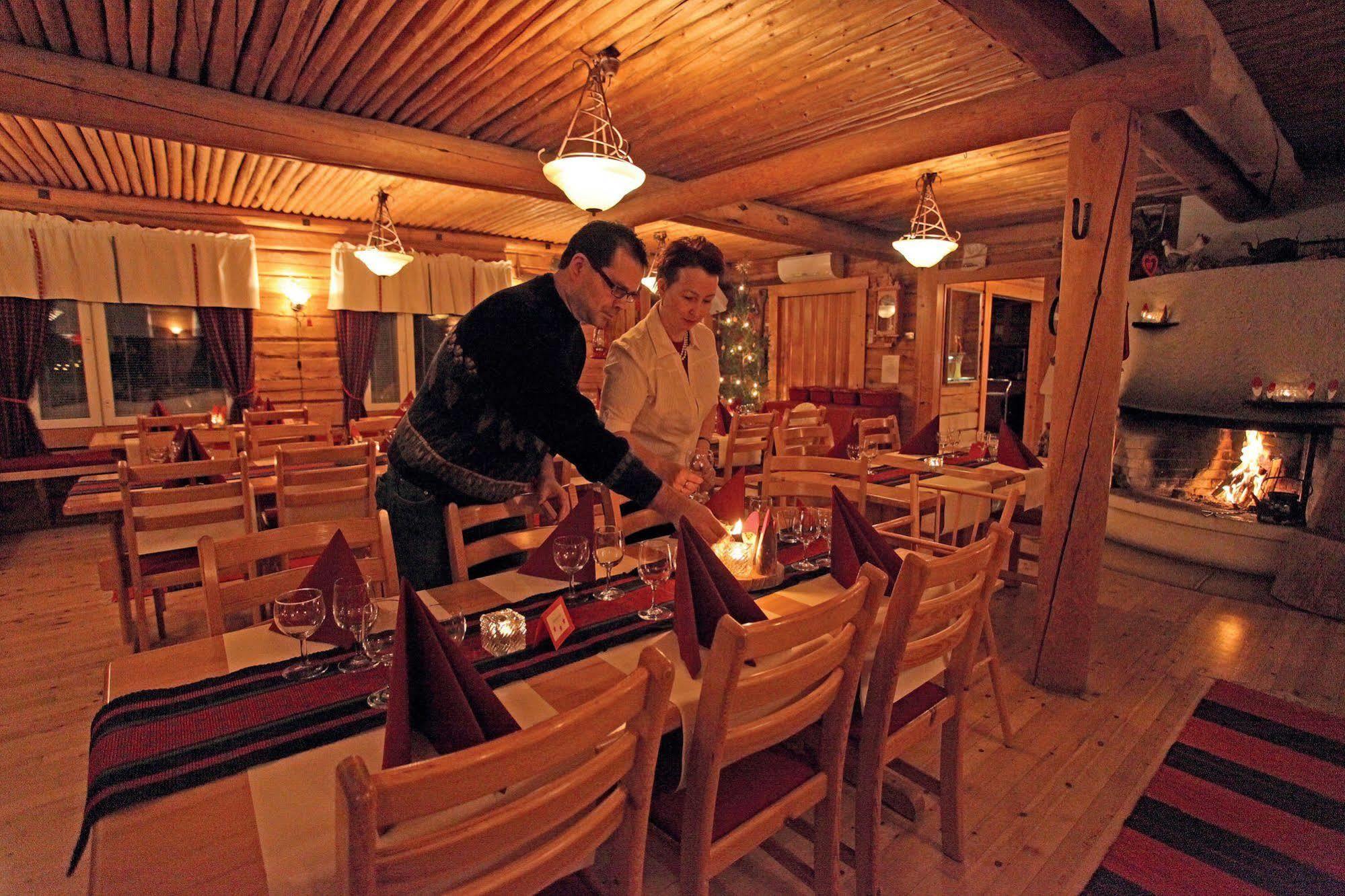 Seita Moekki, Aekaeslompolo Villa ภายนอก รูปภาพ