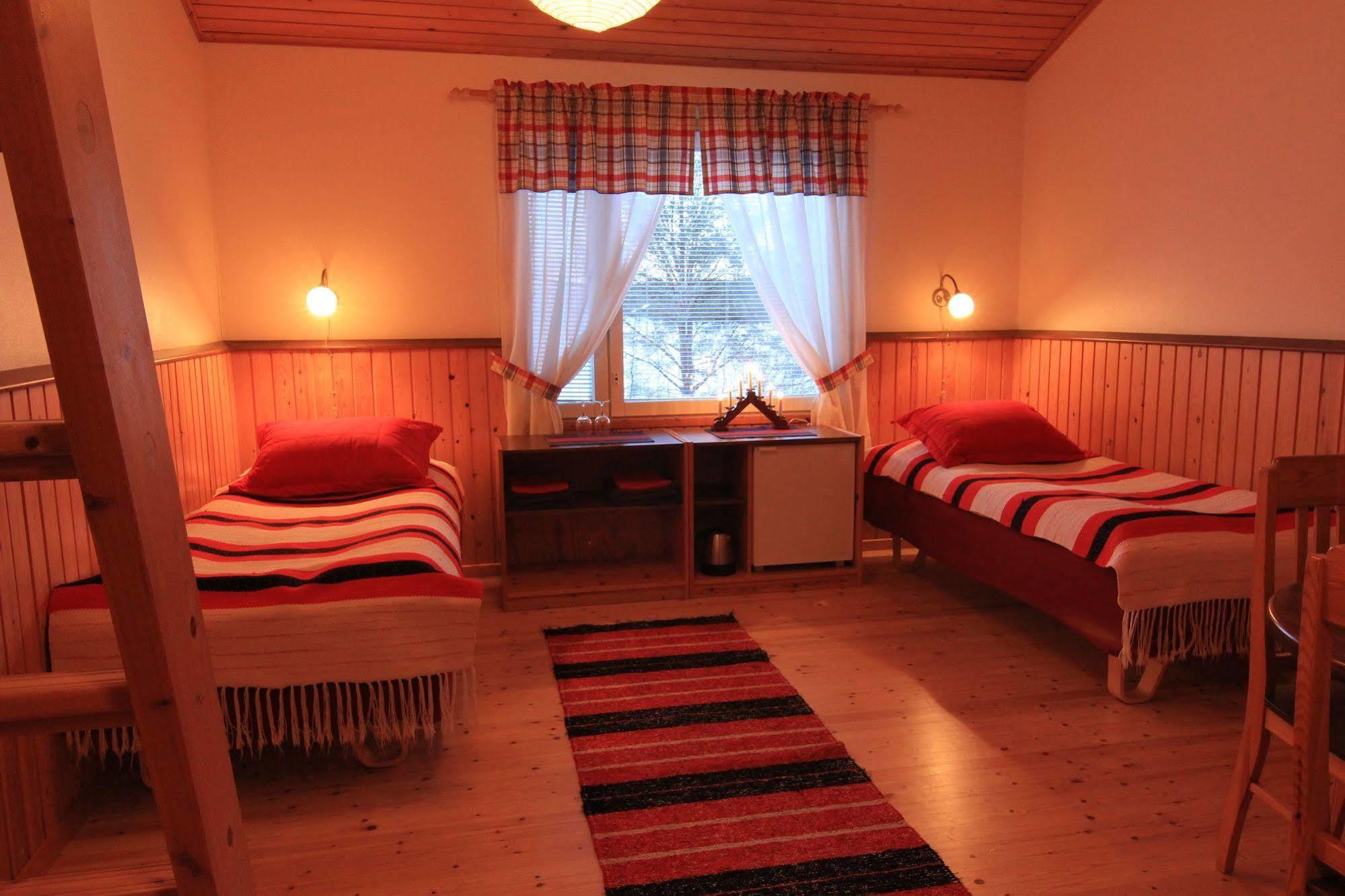 Seita Moekki, Aekaeslompolo Villa ภายนอก รูปภาพ