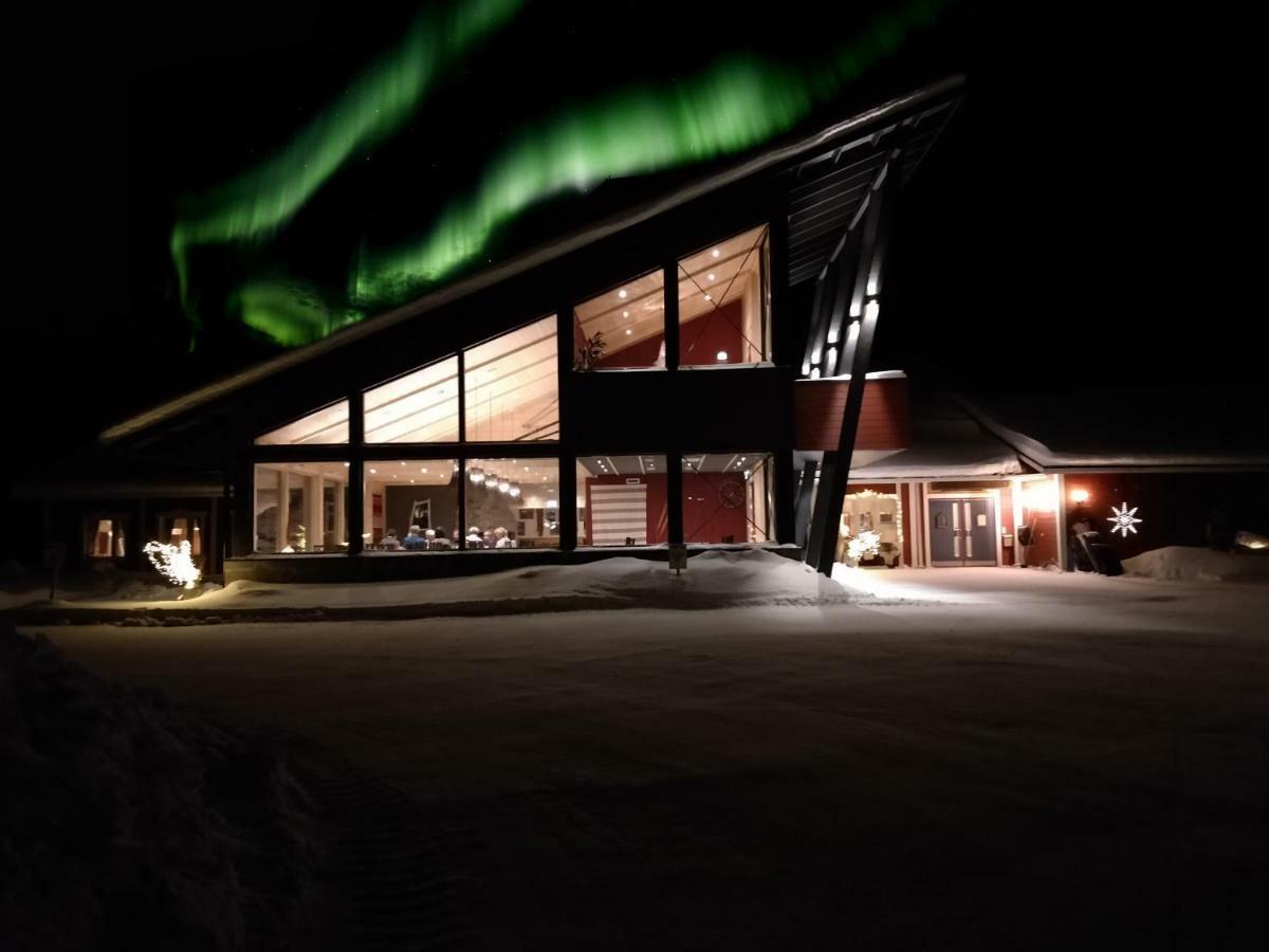 Seita Moekki, Aekaeslompolo Villa ภายนอก รูปภาพ